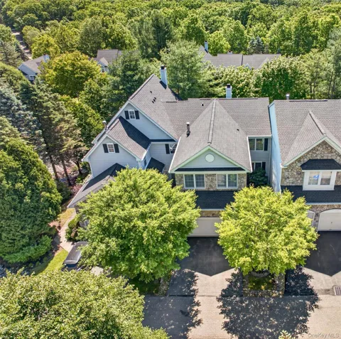 5 Holly Court
