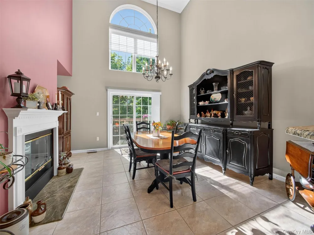 5 Holly Court Tuxedo Park, NY 10987
