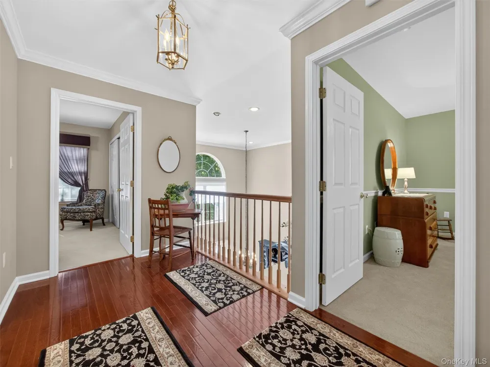 5 Holly Court Tuxedo Park, NY 10987