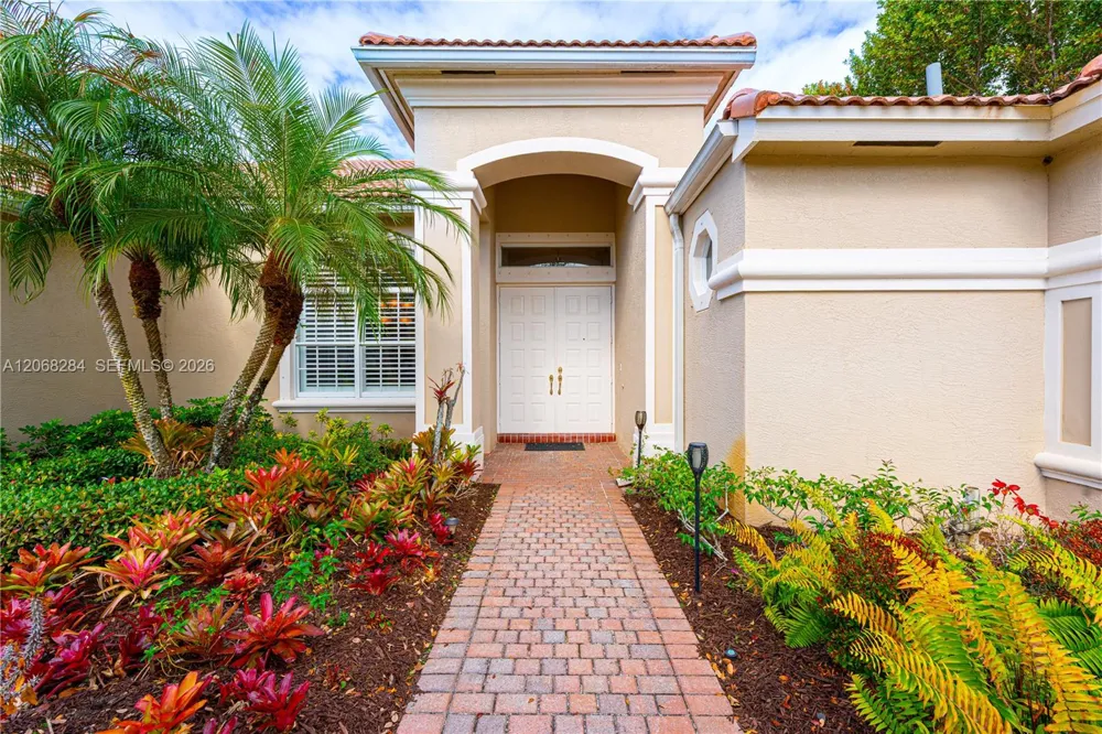 6918 SE Sleepy Hollow Ln Stuart, FL 34997