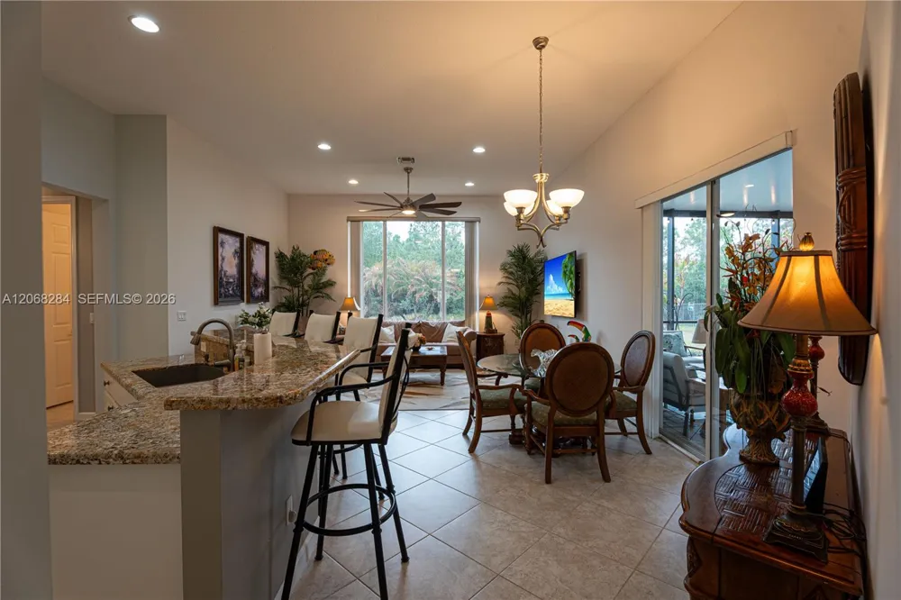 6918 SE Sleepy Hollow Ln Stuart, FL 34997
