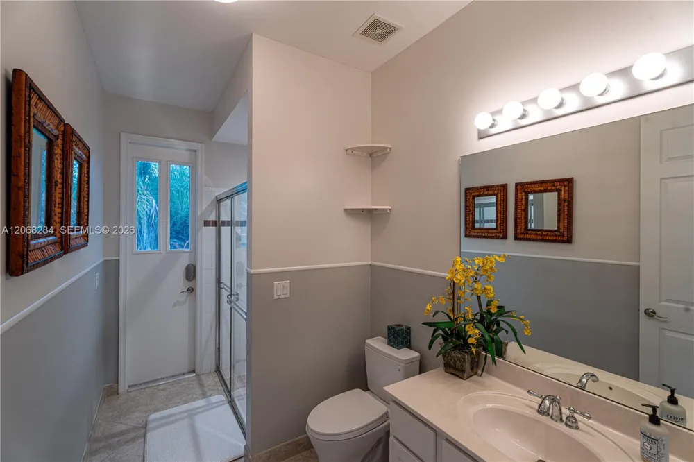 6918 SE Sleepy Hollow Ln Stuart, FL 34997