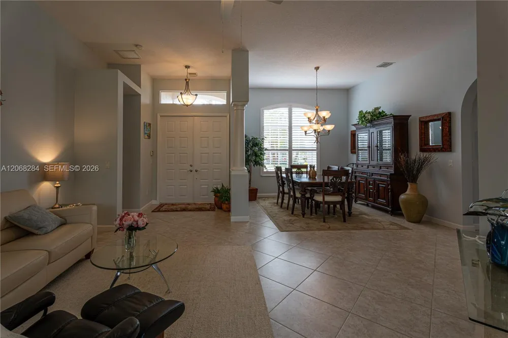 6918 SE Sleepy Hollow Ln Stuart, FL 34997