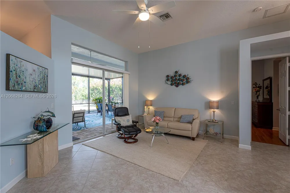 6918 SE Sleepy Hollow Ln Stuart, FL 34997