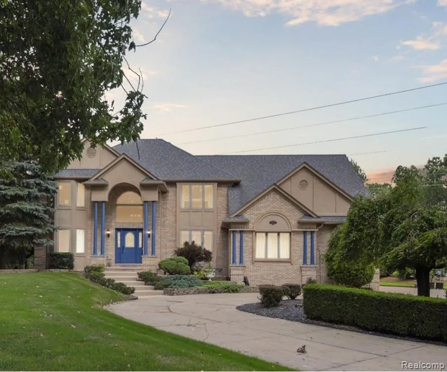 56764 Jewell Road Shelby Charter Township, MI 48315