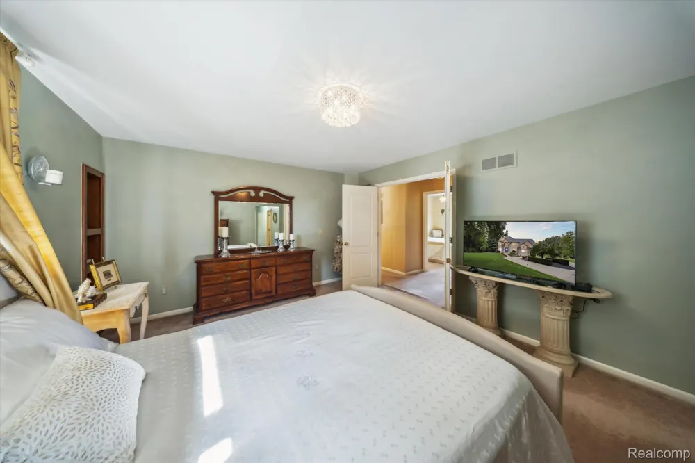56764 Jewell Road Shelby Charter Township, MI 48315