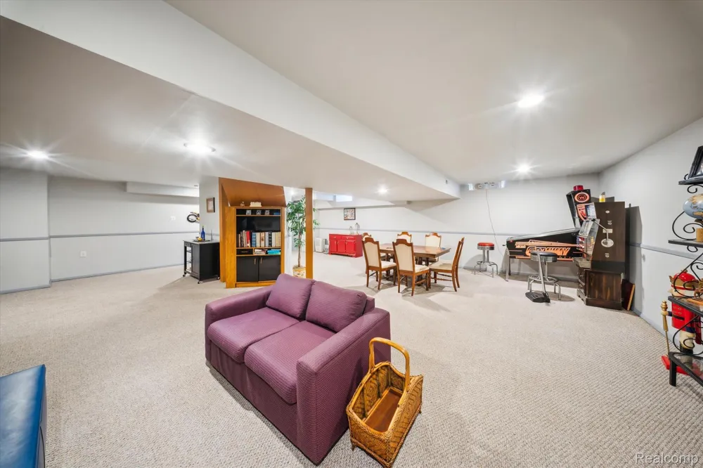 56764 Jewell Road Shelby Charter Township, MI 48315