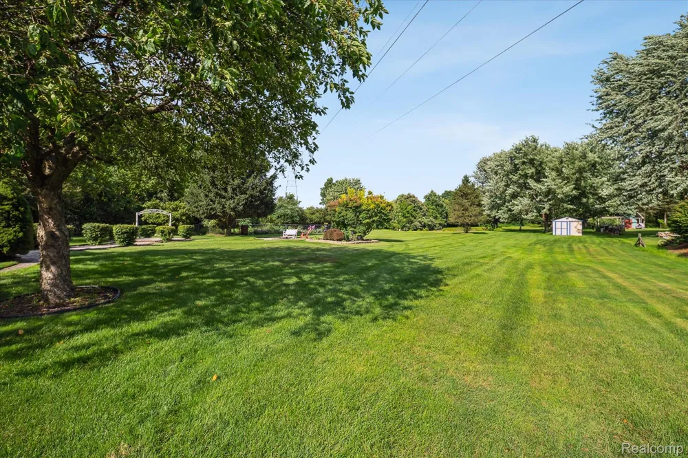 56764 Jewell Road Shelby Charter Township, MI 48315