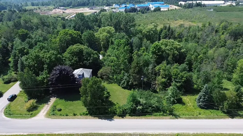 Quarterline Road Milton Township, MI 49648