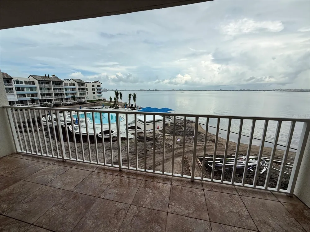 5155 ISLA KEY BOULEVARD S #307 St Petersburg, FL 33715