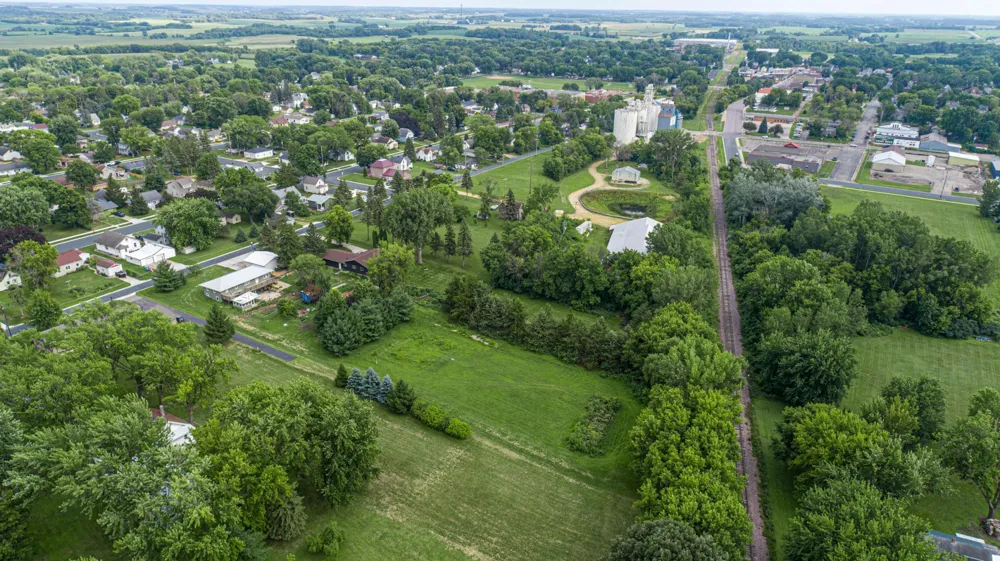 616 1st Street Montgomery, MN 56069