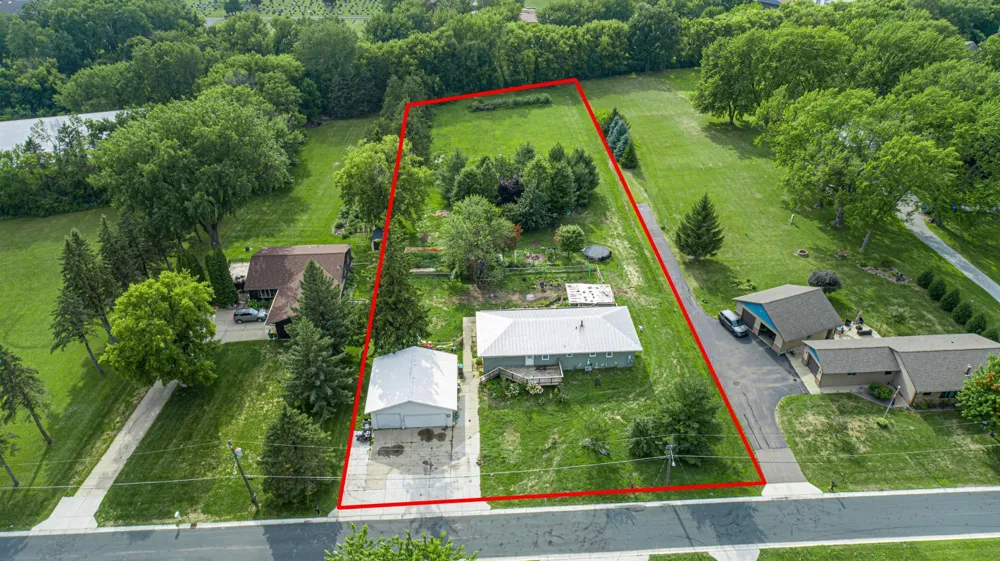 616 1st Street Montgomery, MN 56069