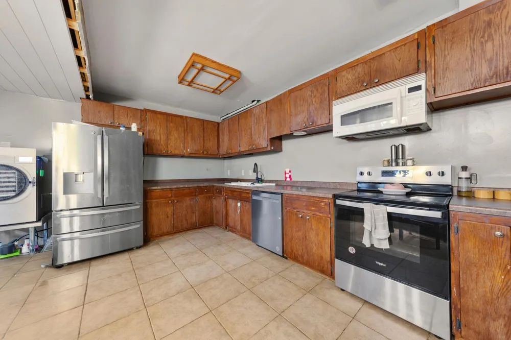 616 1st Street Montgomery, MN 56069