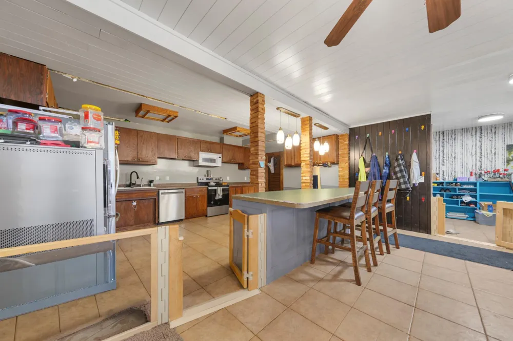 616 1st Street Montgomery, MN 56069