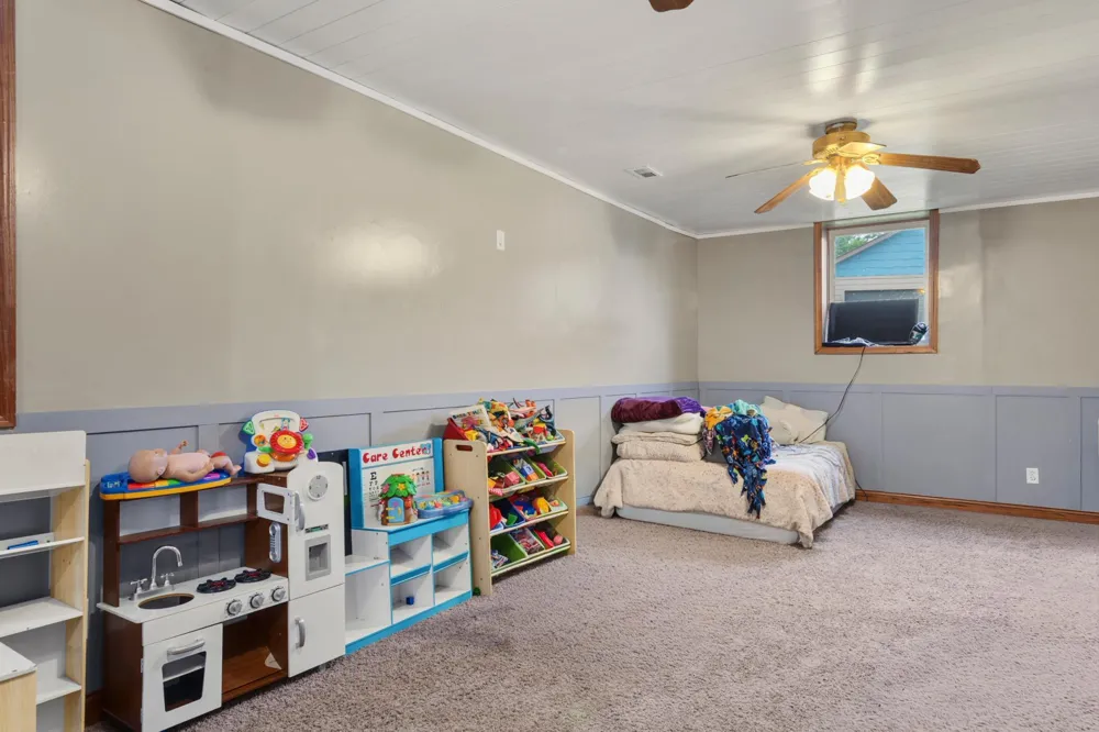 616 1st Street Montgomery, MN 56069