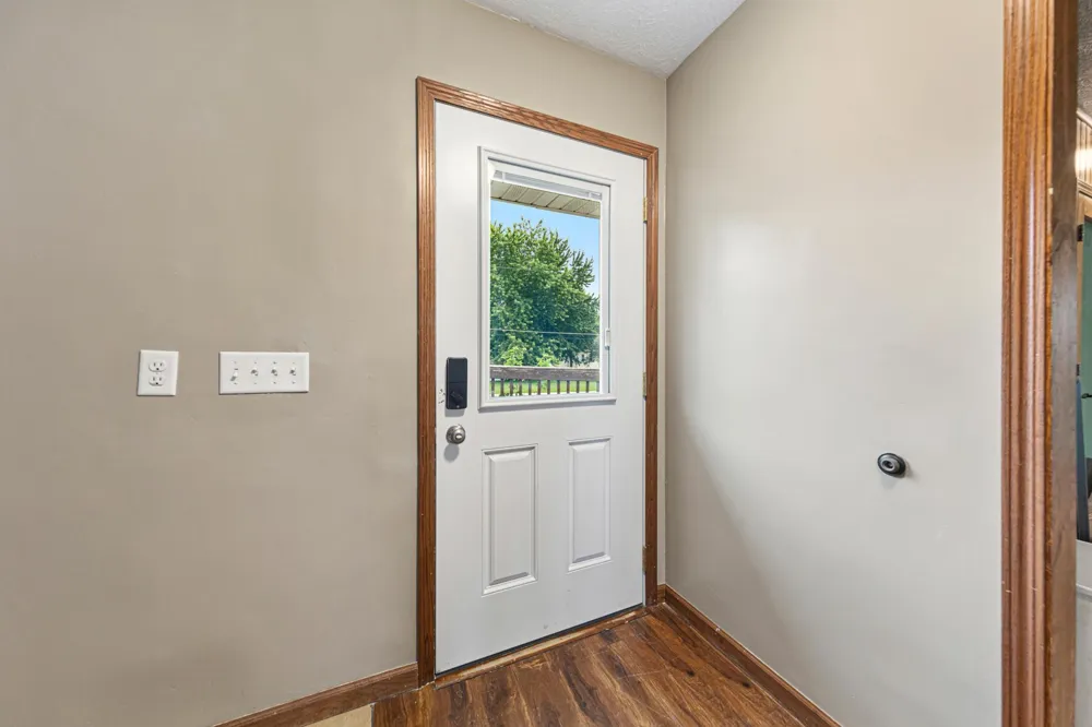 616 1st Street Montgomery, MN 56069