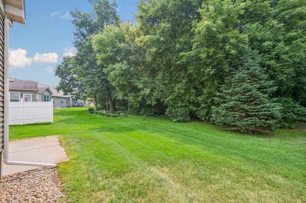 4947 384th Trail North Branch, MN 55056