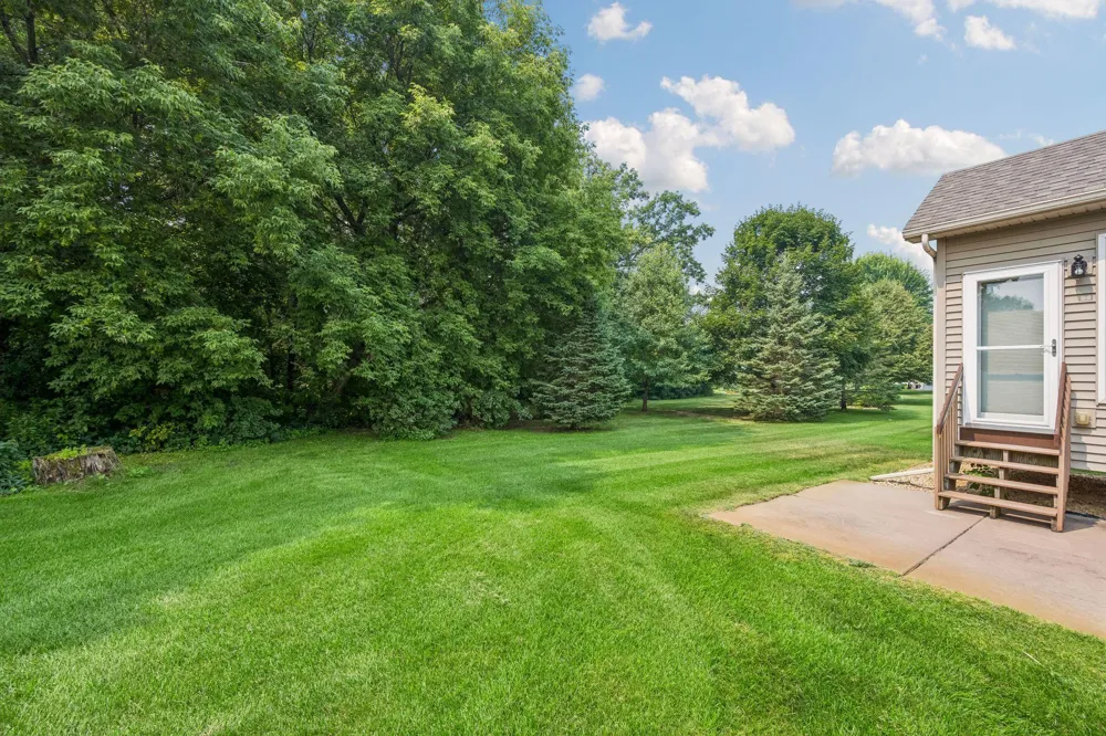 4947 384th Trail North Branch, MN 55056