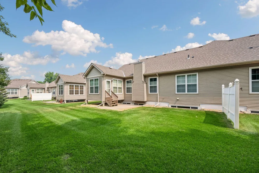 4947 384th Trail North Branch, MN 55056