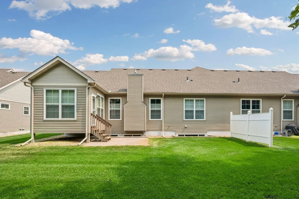 4947 384th Trail North Branch, MN 55056