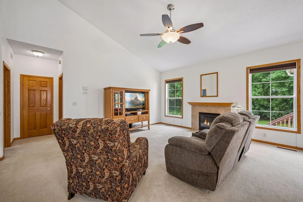4947 384th Trail North Branch, MN 55056