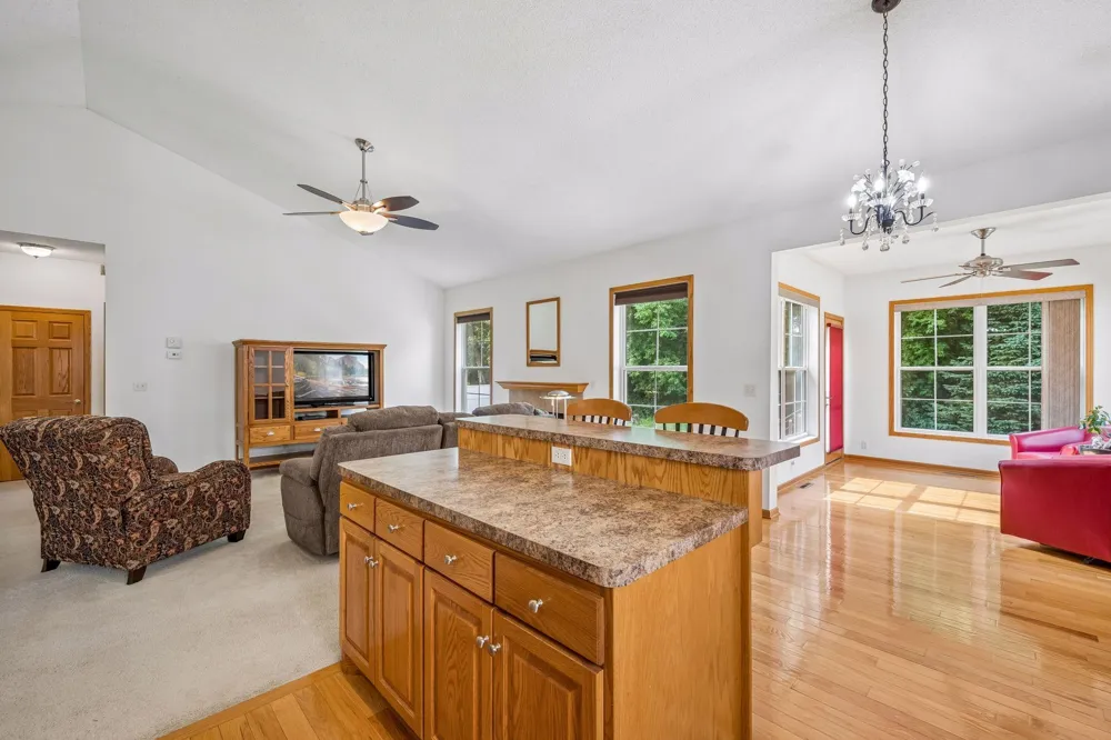 4947 384th Trail North Branch, MN 55056