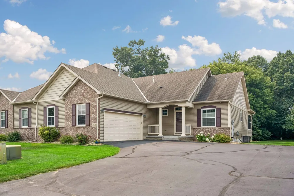 4947 384th Trail North Branch, MN 55056