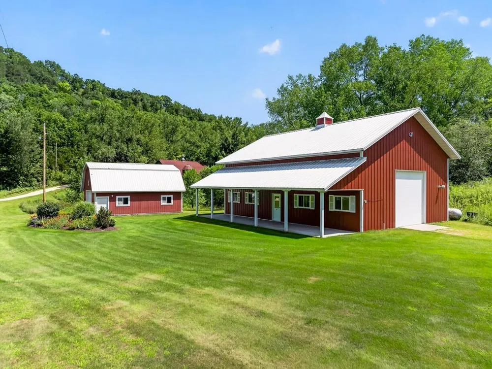 42112 State Highway 30 Rushford, MN 55971
