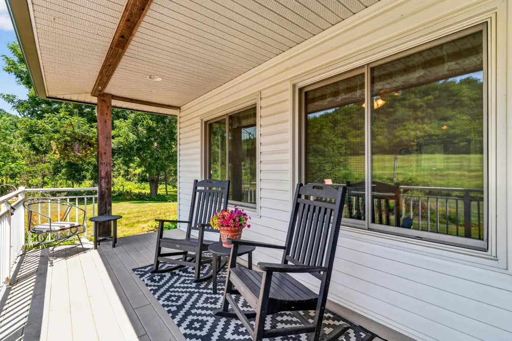 42112 State Highway 30 Rushford, MN 55971