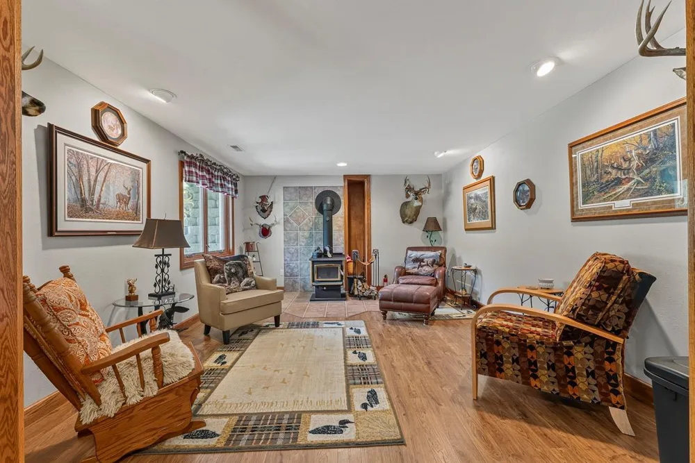 42112 State Highway 30 Rushford, MN 55971