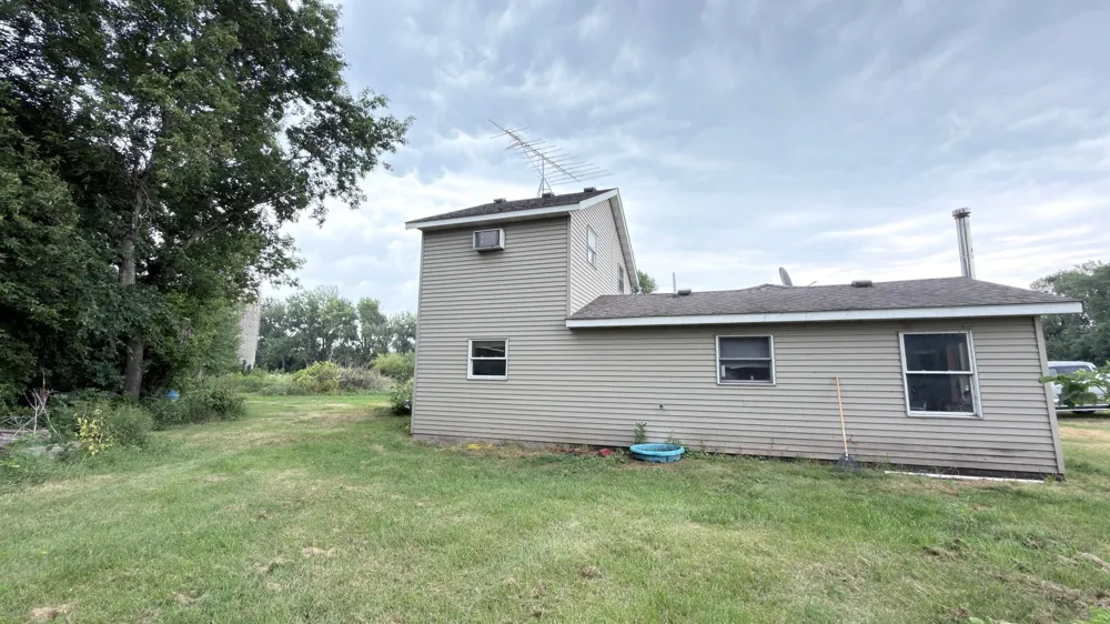 3644 170th Avenue Twin Valley, MN 56584
