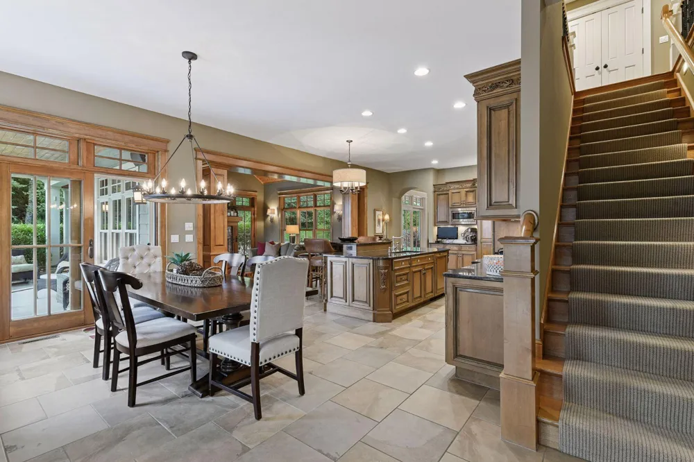 440 Stubbs Bay Road Orono, MN 55356