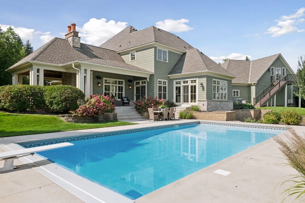 440 Stubbs Bay Road Orono, MN 55356