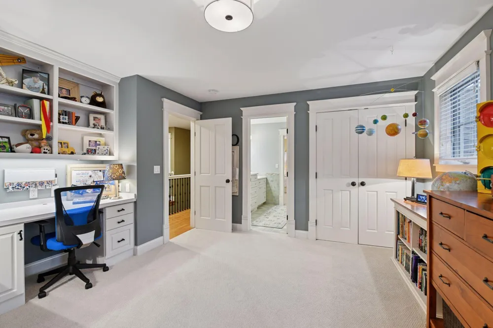 440 Stubbs Bay Road Orono, MN 55356