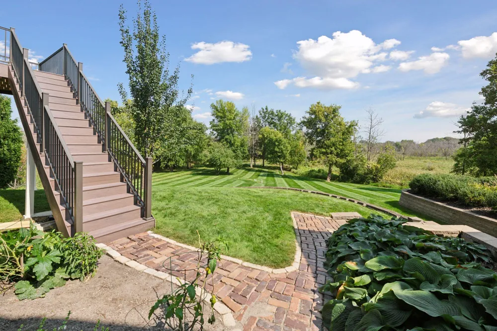 440 Stubbs Bay Road Orono, MN 55356