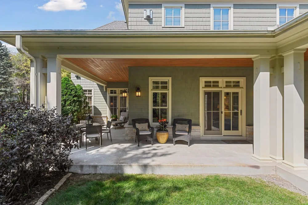 440 Stubbs Bay Road Orono, MN 55356