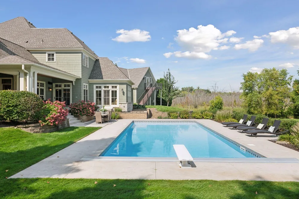 440 Stubbs Bay Road Orono, MN 55356