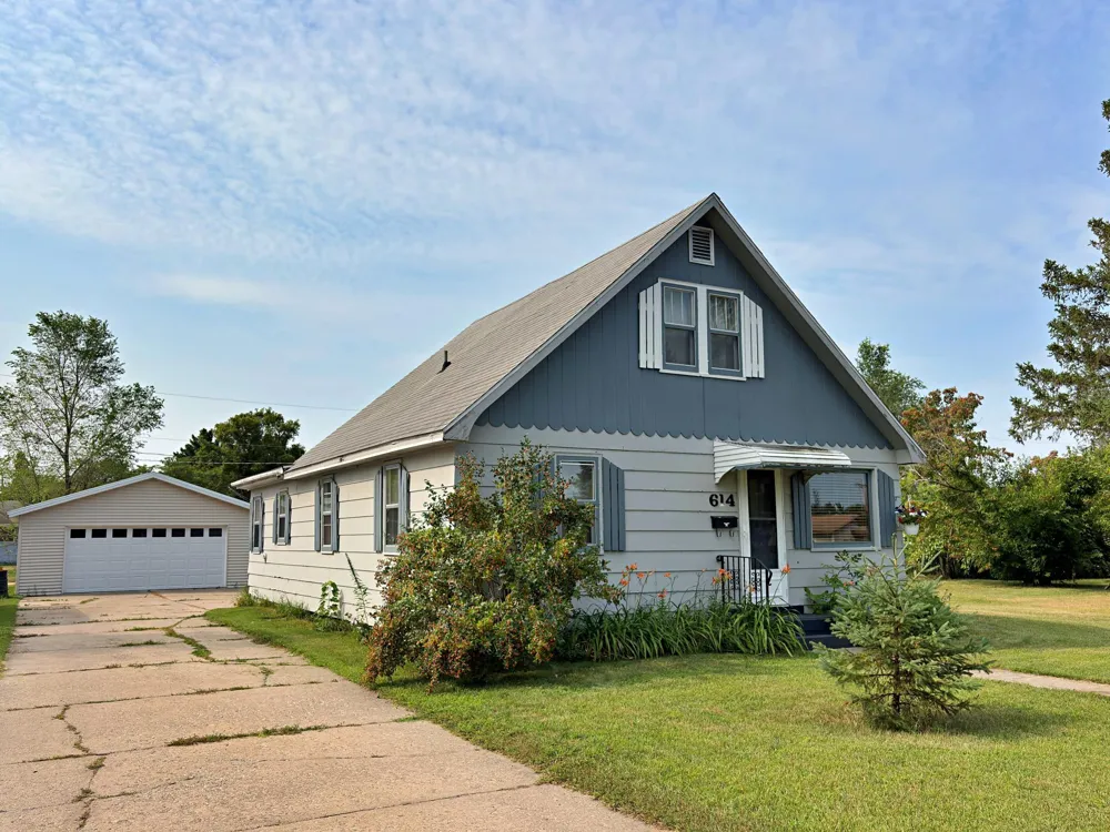 614 2nd Street W Park Rapids, MN 56470