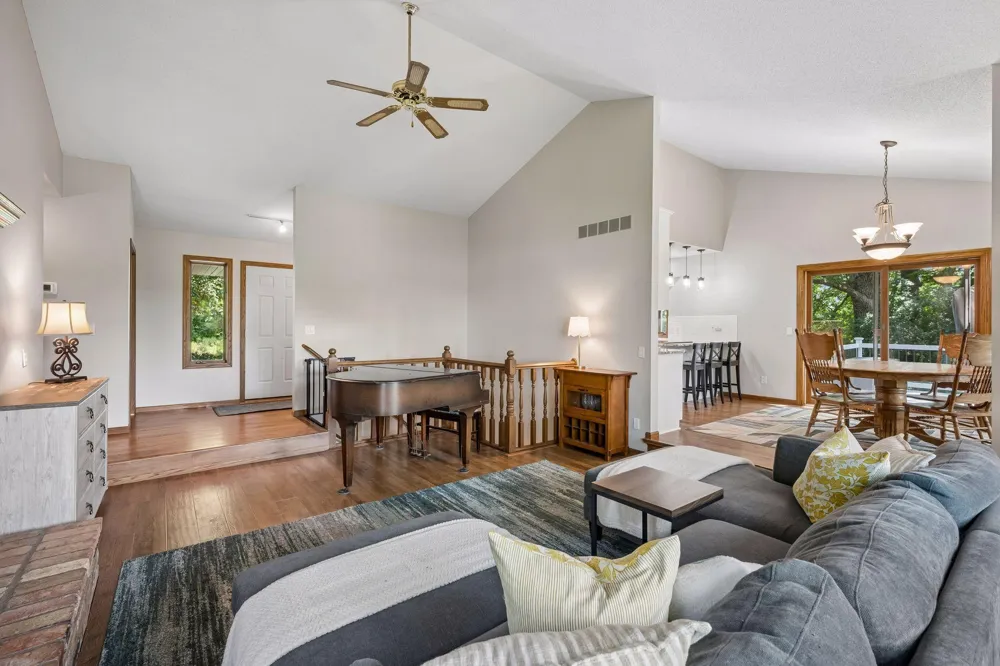 10205 Aetna Avenue NE Monticello, MN 55362