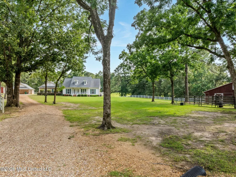 2111 Old Brookhaven Road Summit, MS 39666