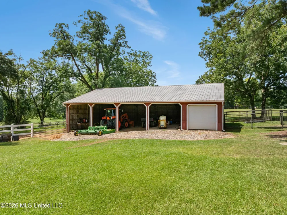 2111 Old Brookhaven Road Summit, MS 39666