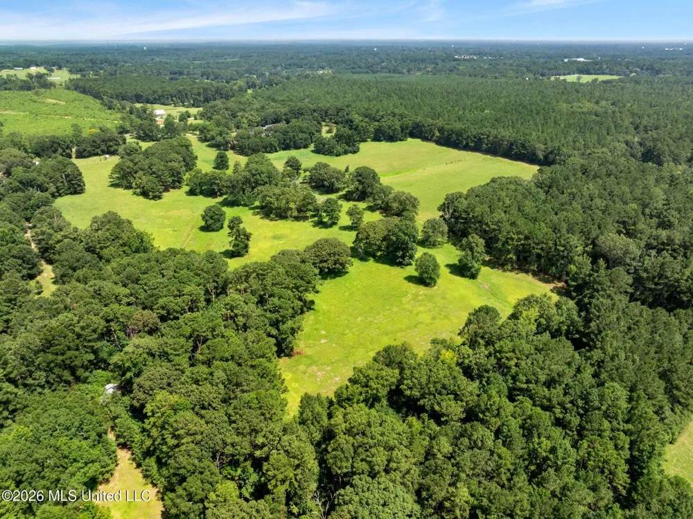 2111 Old Brookhaven Road Summit, MS 39666