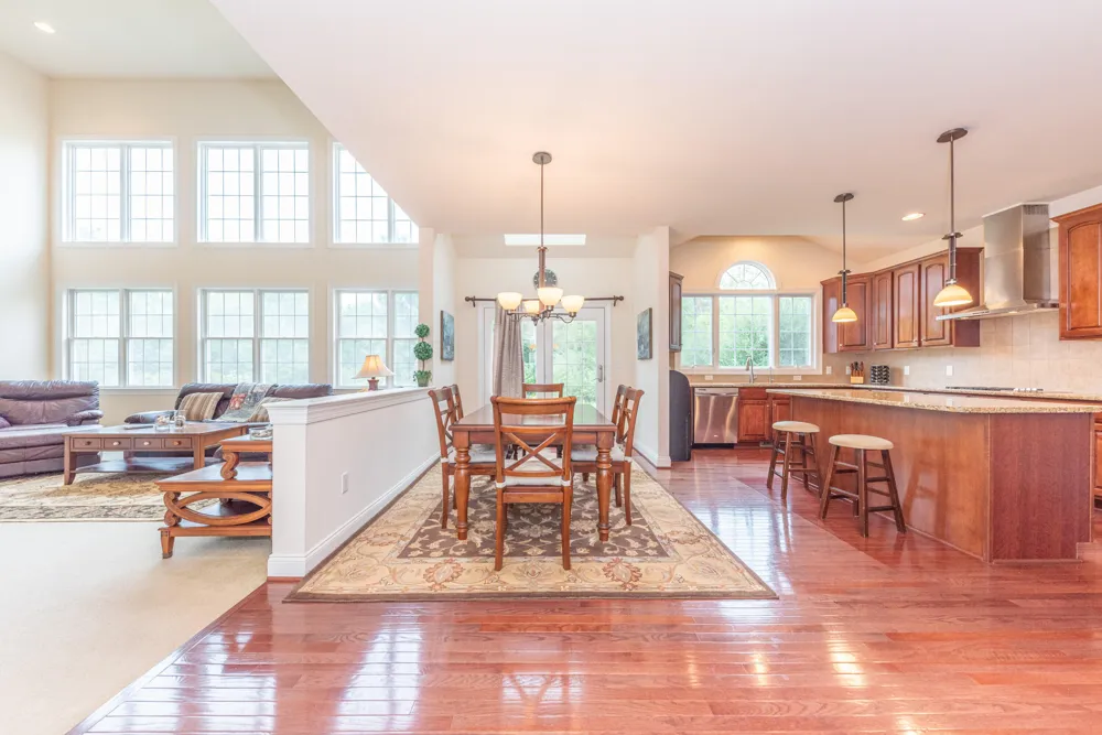 3528 Northbrooke Drive Ypsilanti, MI 48198