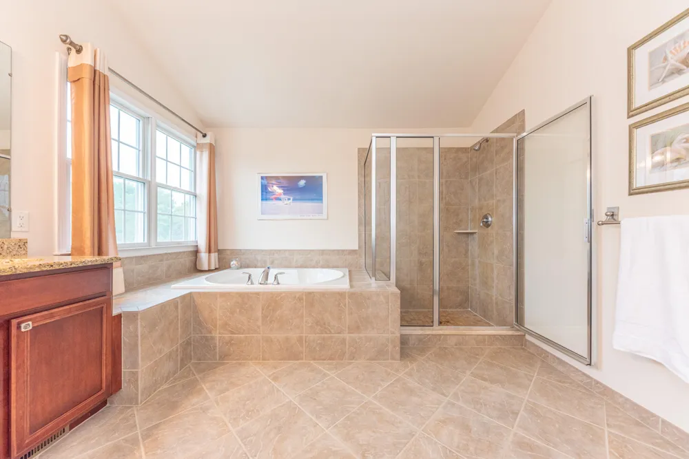 3528 Northbrooke Drive Ypsilanti, MI 48198
