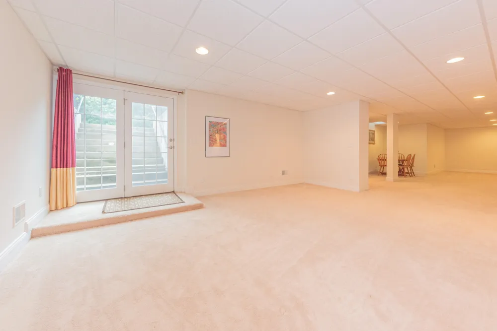 3528 Northbrooke Drive Ypsilanti, MI 48198