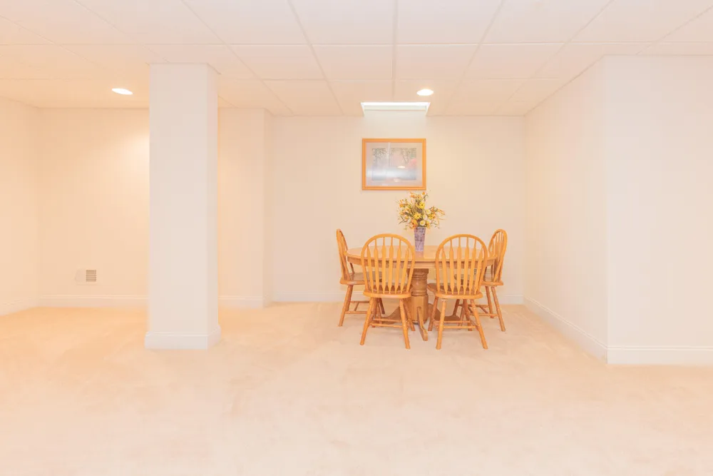 3528 Northbrooke Drive Ypsilanti, MI 48198