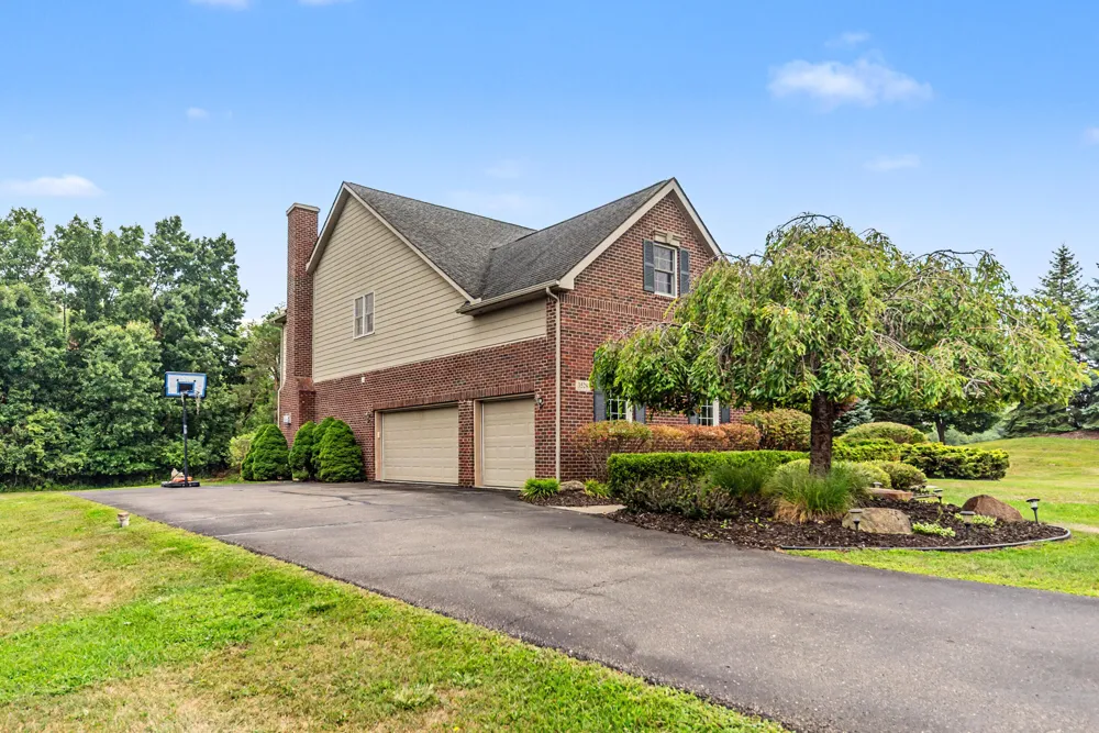 3528 Northbrooke Drive Ypsilanti, MI 48198