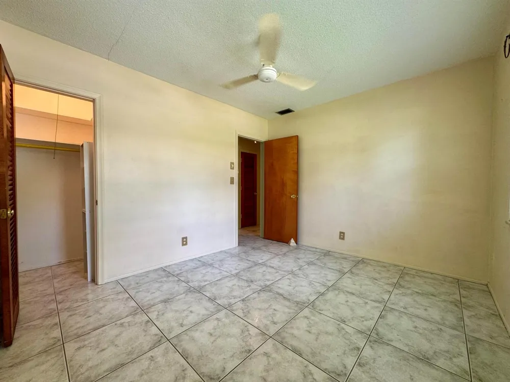 1785 NW 39TH PLACE Oakland Park, FL 33309