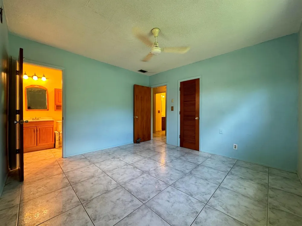 1785 NW 39TH PLACE Oakland Park, FL 33309