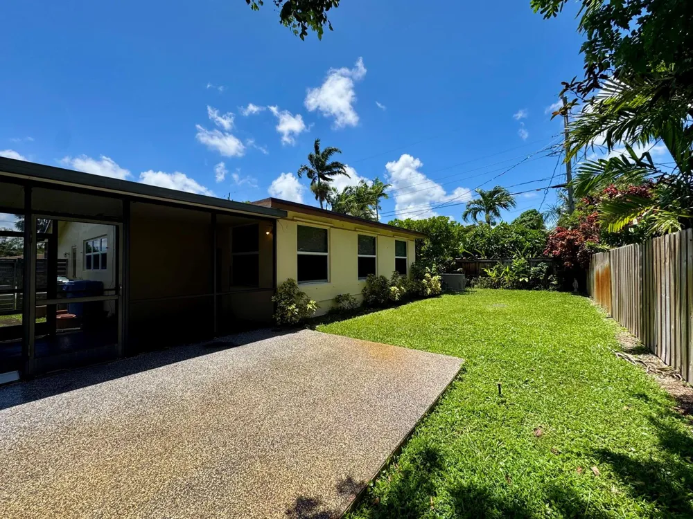1785 NW 39TH PLACE Oakland Park, FL 33309